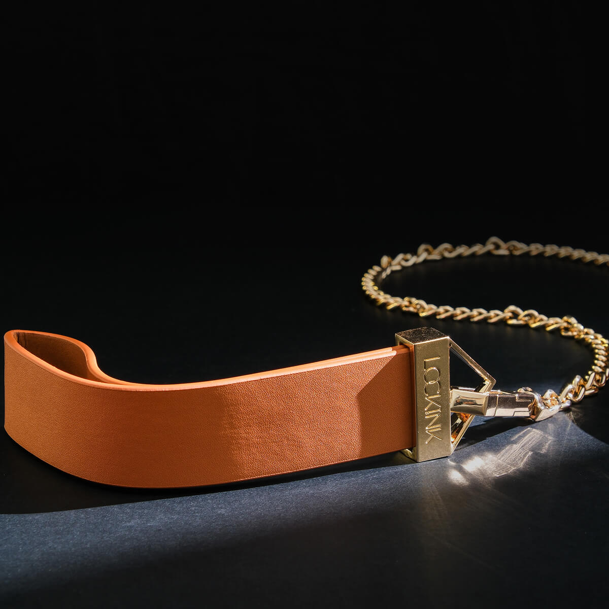 Tied collar with leash set